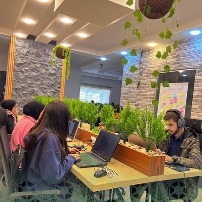 المساحة المشتركة في دايموند هاب